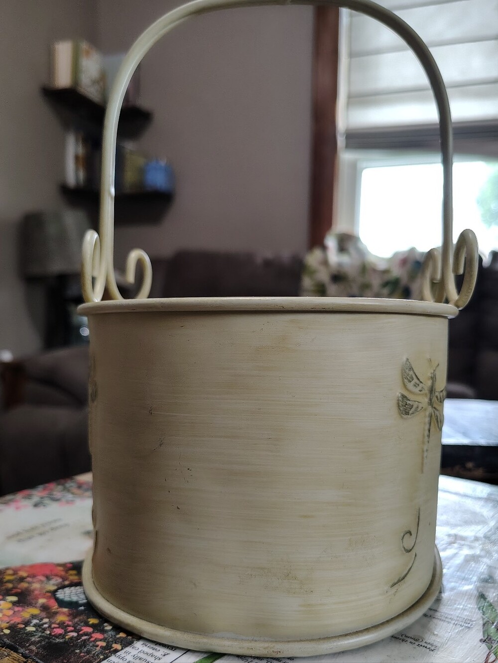 Cream Metal Dragonfly Decorative Caddy - Picture 4 of 8